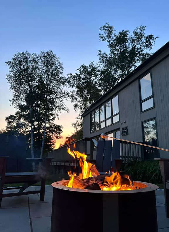 Vermont Charm: A/C, Hot Tub, Epic Stratton Mountain Views